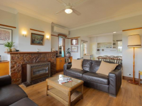Retro Retreat, Warrnambool